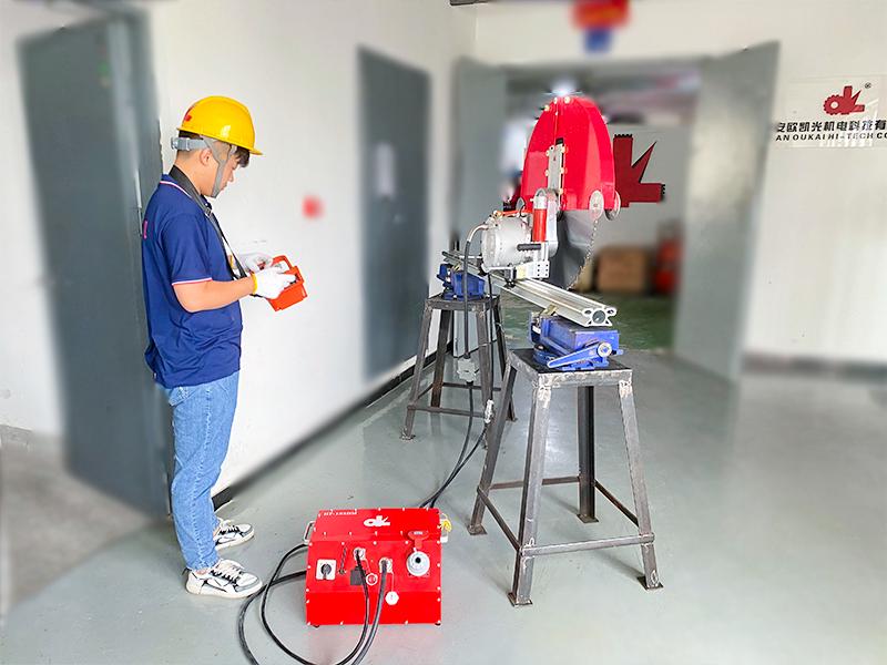 منشار قص جدار